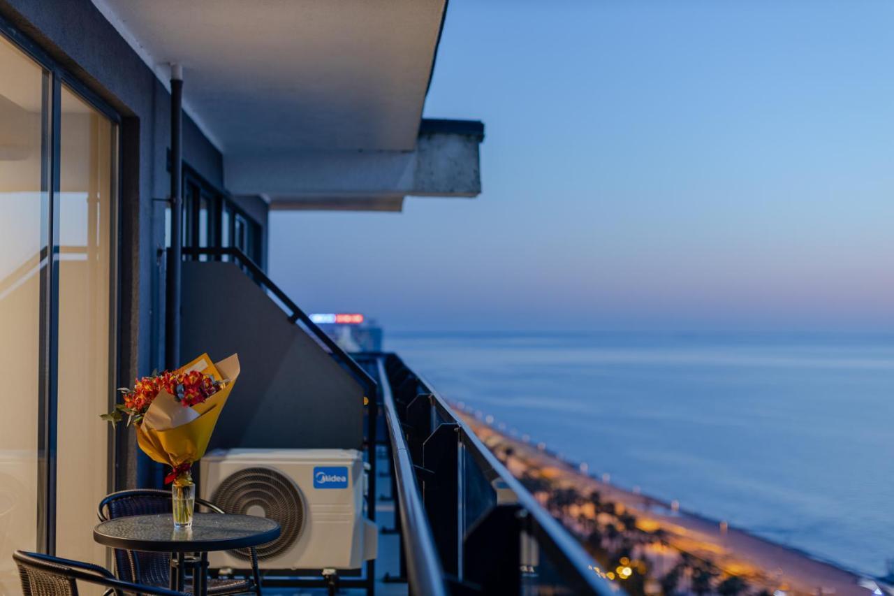 The Spot Apartments - Orbi Beach Tower บาทูมิ ภายนอก รูปภาพ
