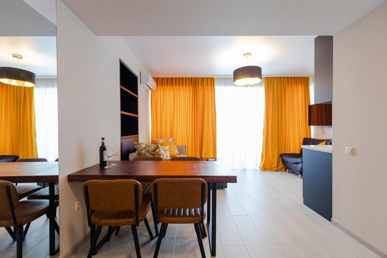 The Spot Apartments - Orbi Beach Tower บาทูมิ ภายนอก รูปภาพ