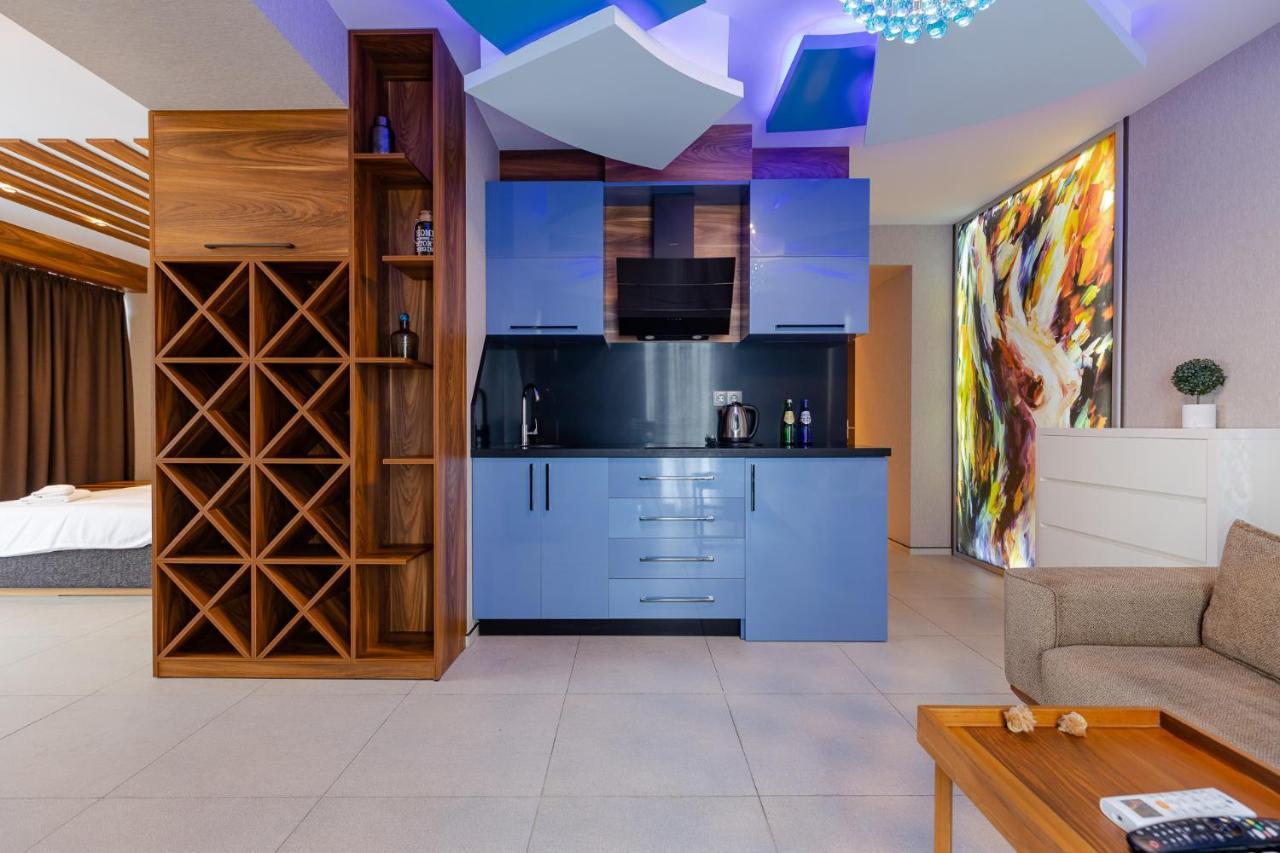 The Spot Apartments - Orbi Beach Tower บาทูมิ ภายนอก รูปภาพ