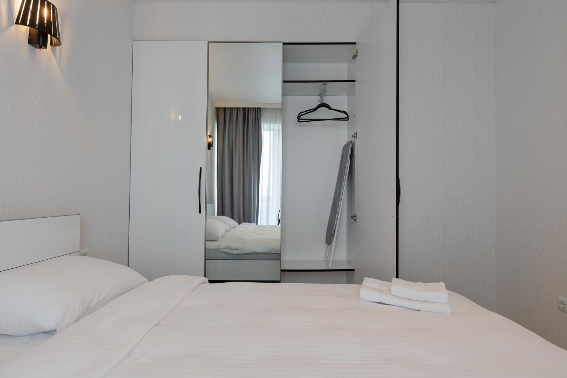 The Spot Apartments - Orbi Beach Tower บาทูมิ ภายนอก รูปภาพ