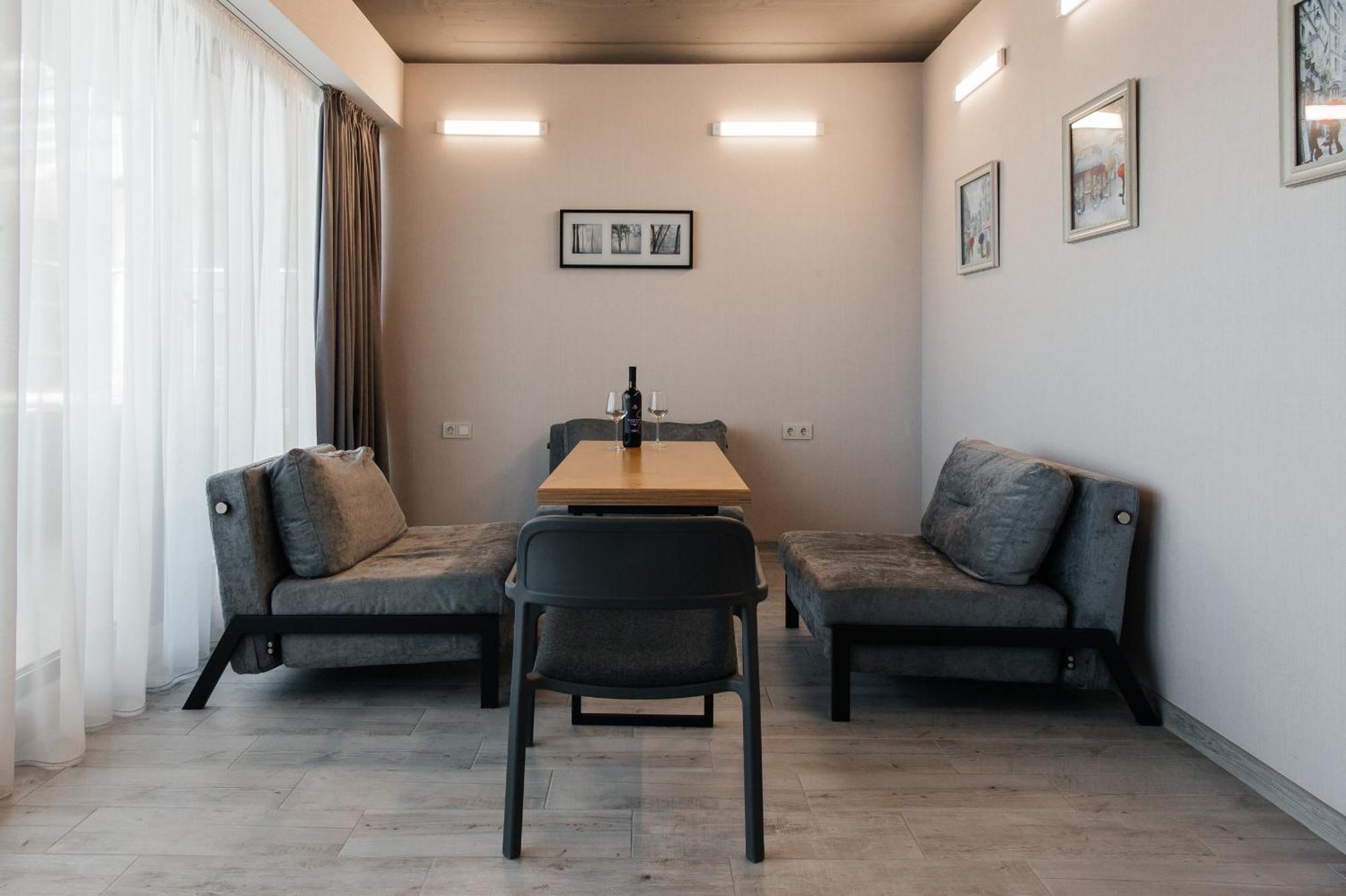 The Spot Apartments - Orbi Beach Tower บาทูมิ ภายนอก รูปภาพ