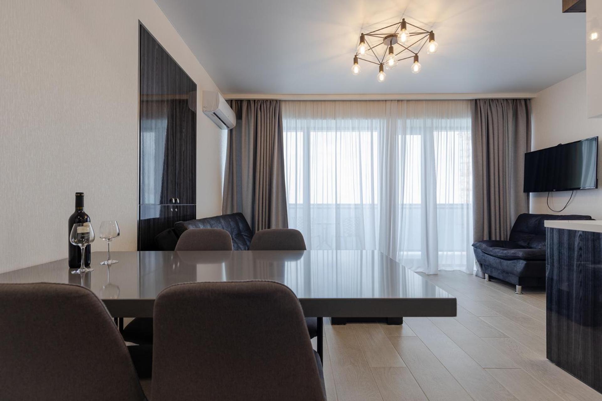 The Spot Apartments - Orbi Beach Tower บาทูมิ ภายนอก รูปภาพ
