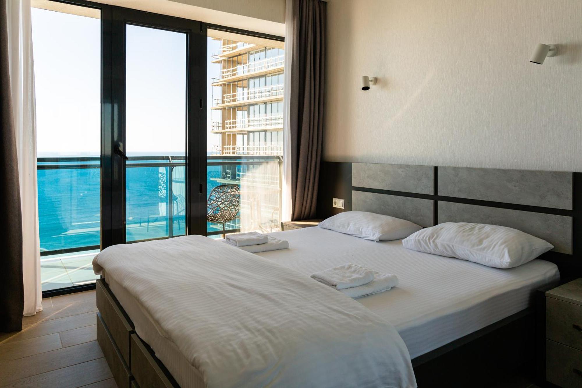 The Spot Apartments - Orbi Beach Tower บาทูมิ ภายนอก รูปภาพ