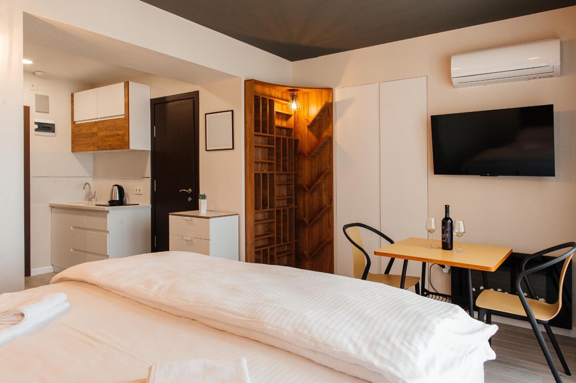 The Spot Apartments - Orbi Beach Tower บาทูมิ ภายนอก รูปภาพ