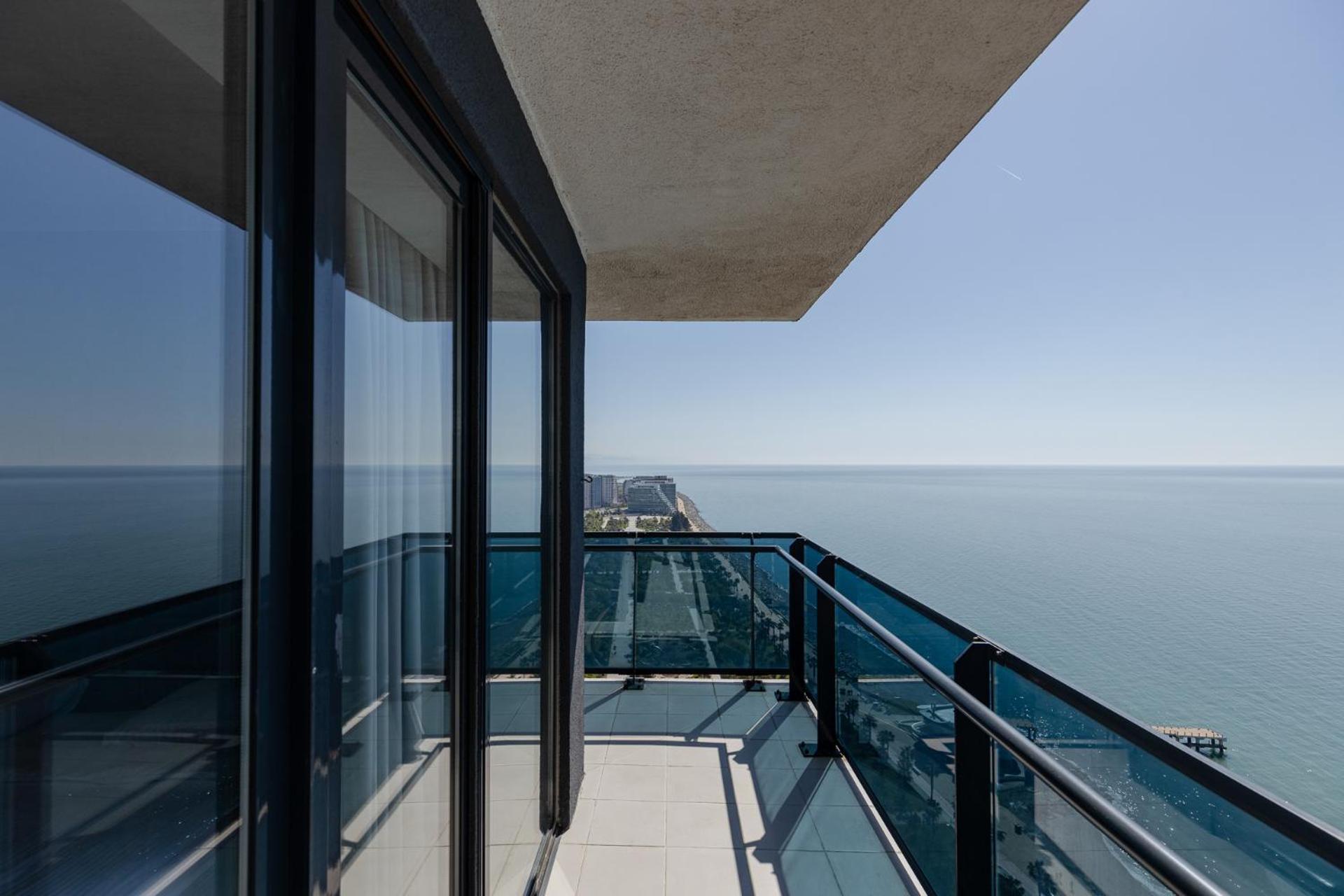 The Spot Apartments - Orbi Beach Tower บาทูมิ ภายนอก รูปภาพ